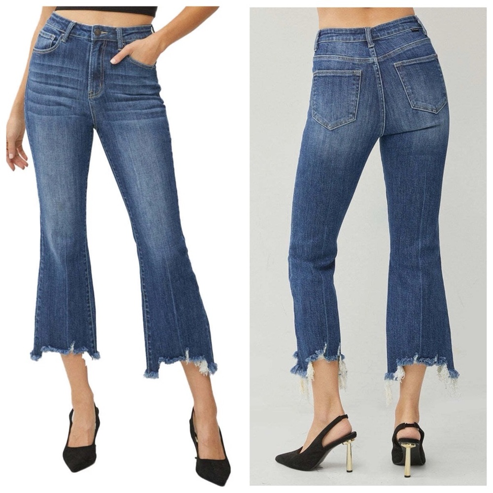 Risen frayed edge flared ankle jeans Size 25 Flare jeans Minimalist Cropped